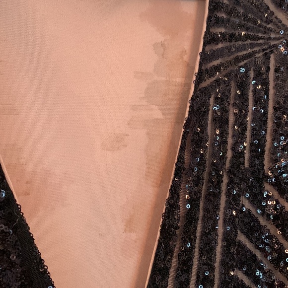 Sexy, black, open back sequin Dress - Picture 5 of 5